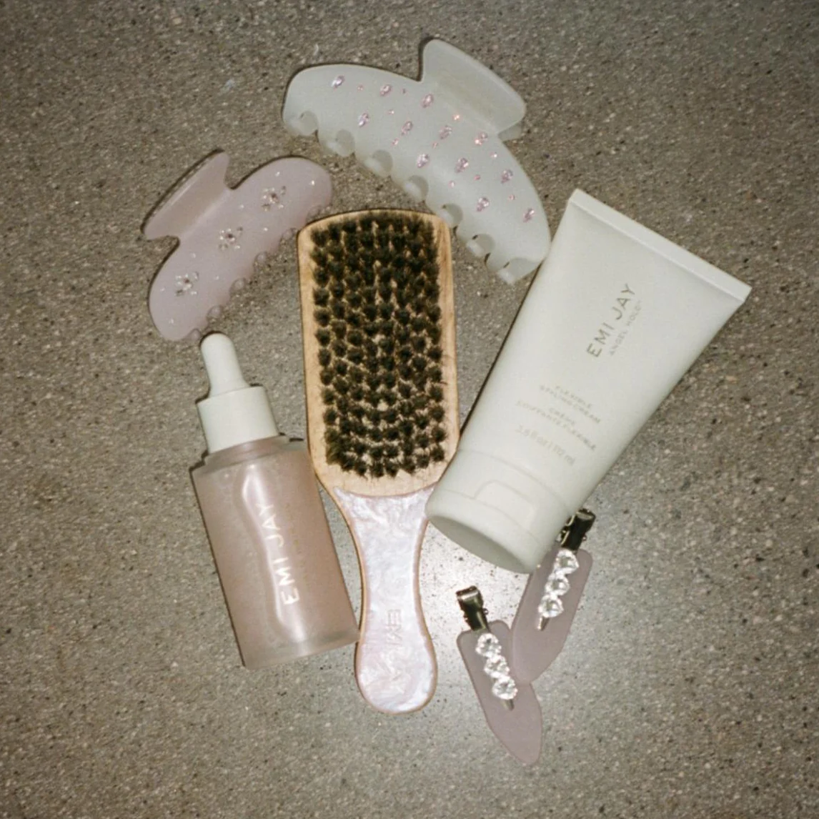 Sweetheart Clip in Blush Drop - Image 2